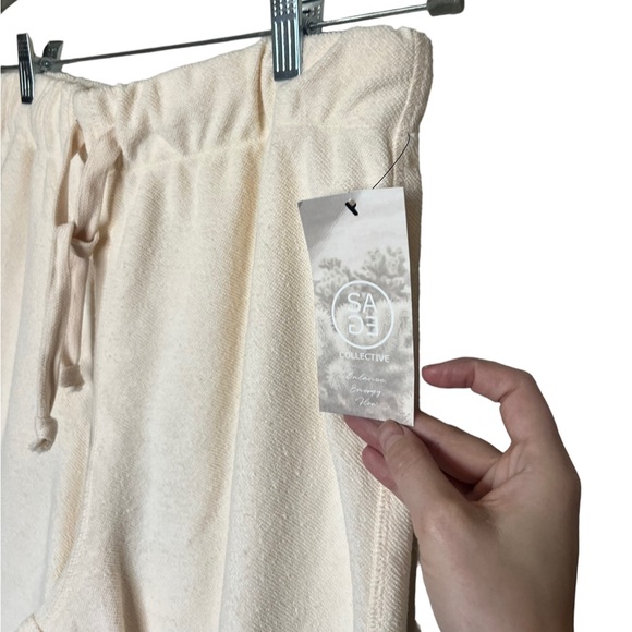 NWT Sage Collective Terry Heritage Drawstring Shorts - Picture 4 of 5